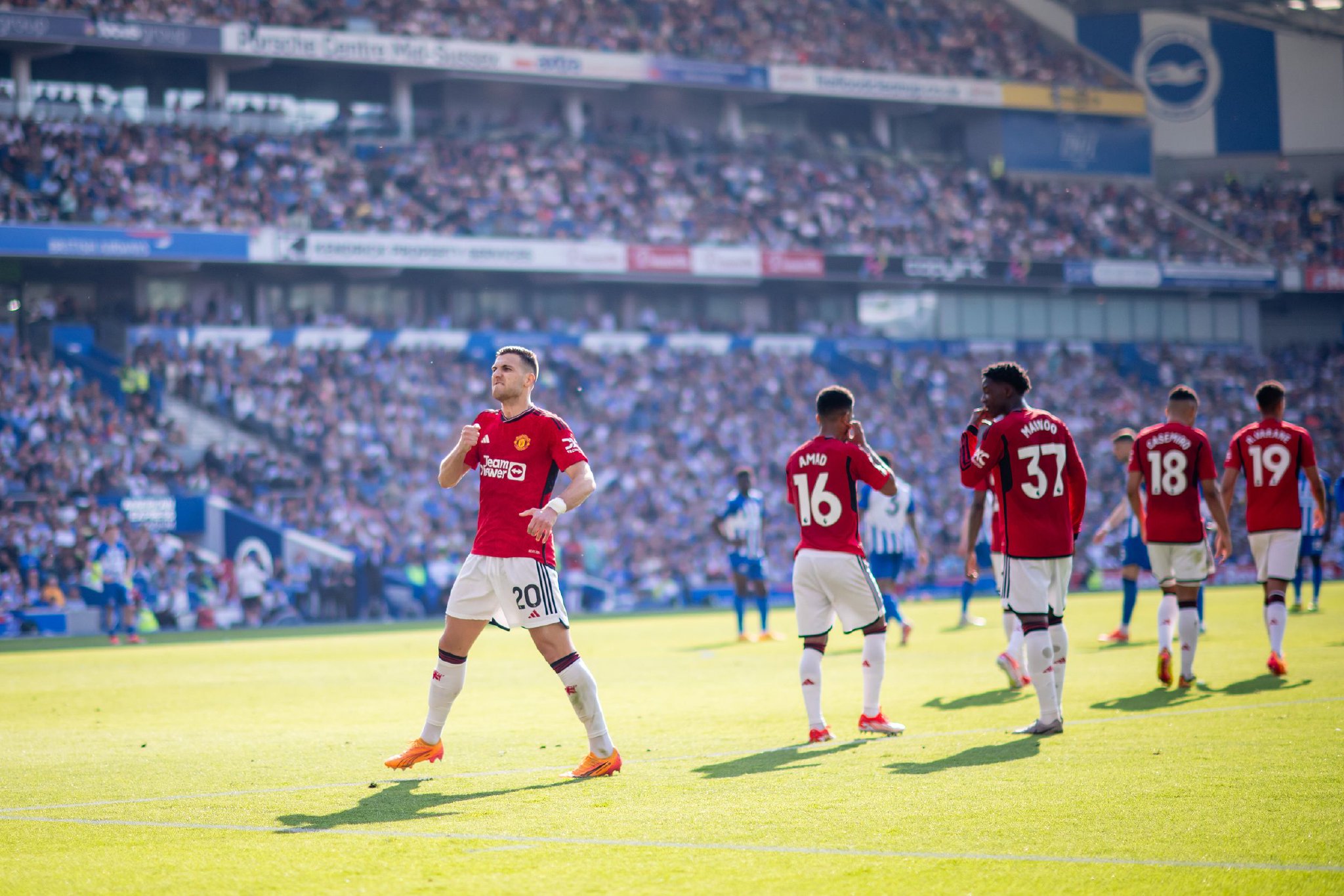 作为中场球 作为中场球